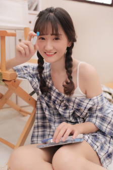 明星专题：凯尔希·格兰莫